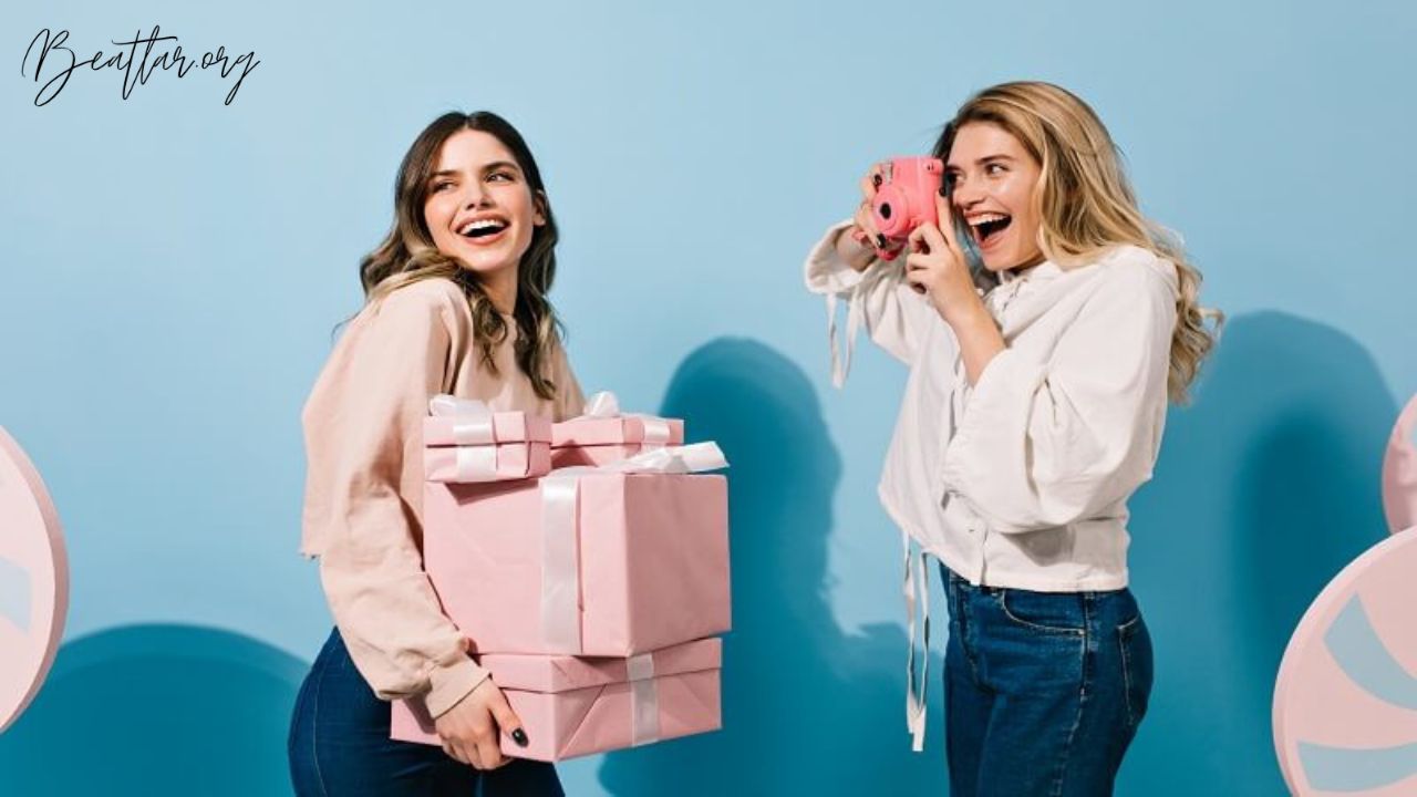Ultimate Giveaway Alert: Win Big with LookWhatMomFound!